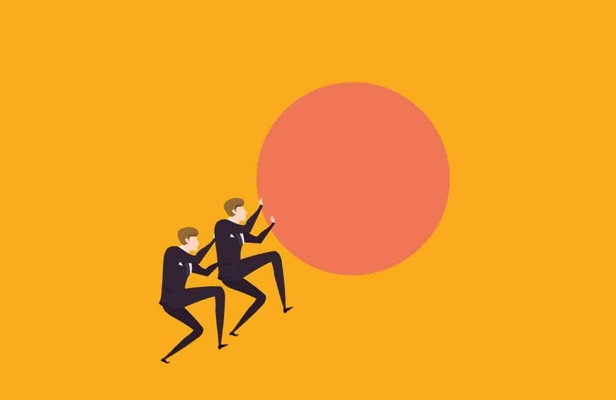 28 Successful Founders Share Their Advice on How To Start a Startup