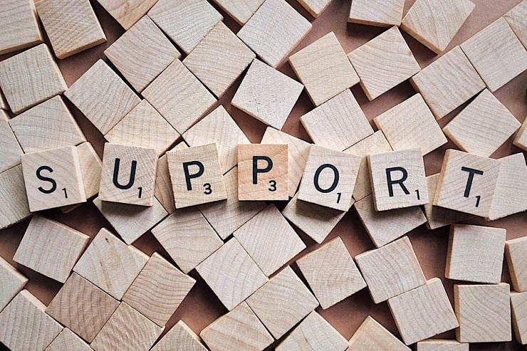 Selling your business -Support-Scrabble Tiles