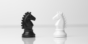 Strategy vs tactics image chess pieces
