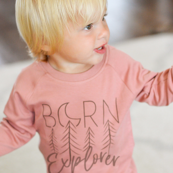 Beaus+Babes born to explore sweater