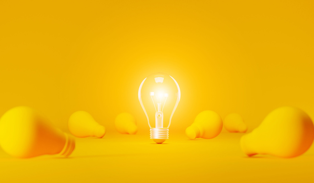 Lightbulb graphic bright good business ideas