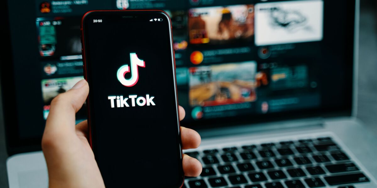 How to Make a TikTok Video for Your Brand in 8 Steps
